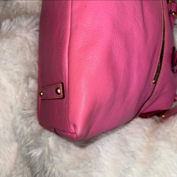 Dooney & Bourke Florentine Clayton in bubble gum pink with strap - Picture 5 of 12